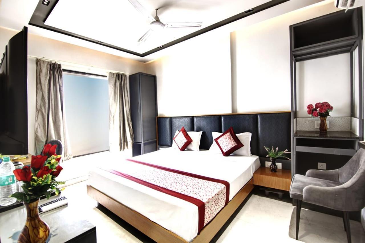 Hotel Almora Sky Near By Delhi International Airport With - Free Airport Pickup And Drop Νέο Δελχί Εξωτερικό φωτογραφία